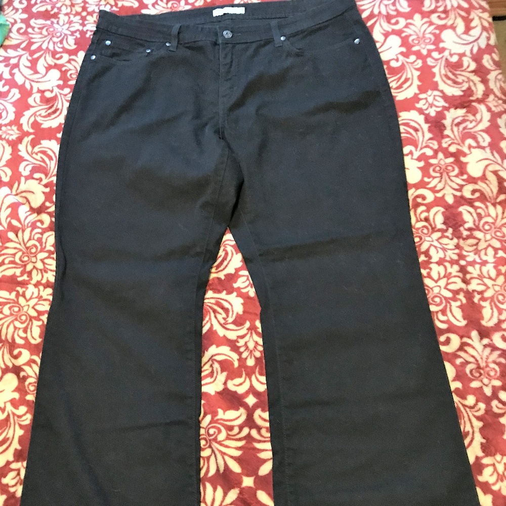 SOLD. LEVI’S 512 Women’s Plus Size 22 Blk Jeans - Picture 4 of 8